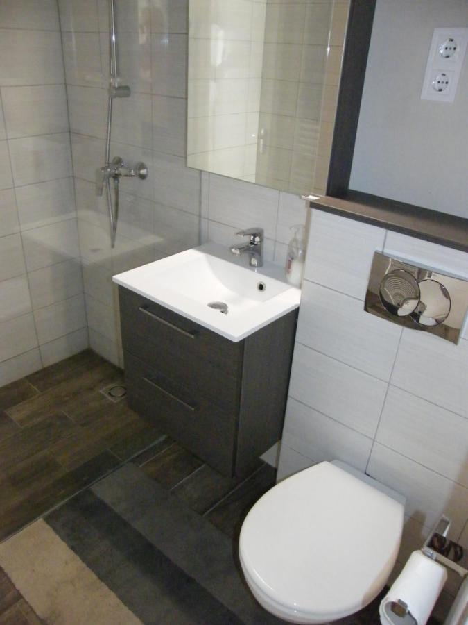 Gyarmati Apartman Siófok Esterno foto